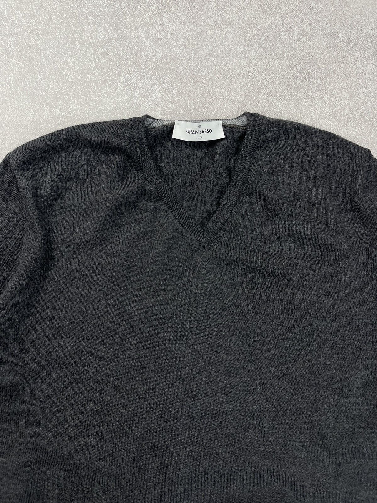 Gran Sasso Gran Sasso Wool Knit Sweater V-Neck Size 50 Size US M / EU 48-50 / 2 - 5 Thumbnail