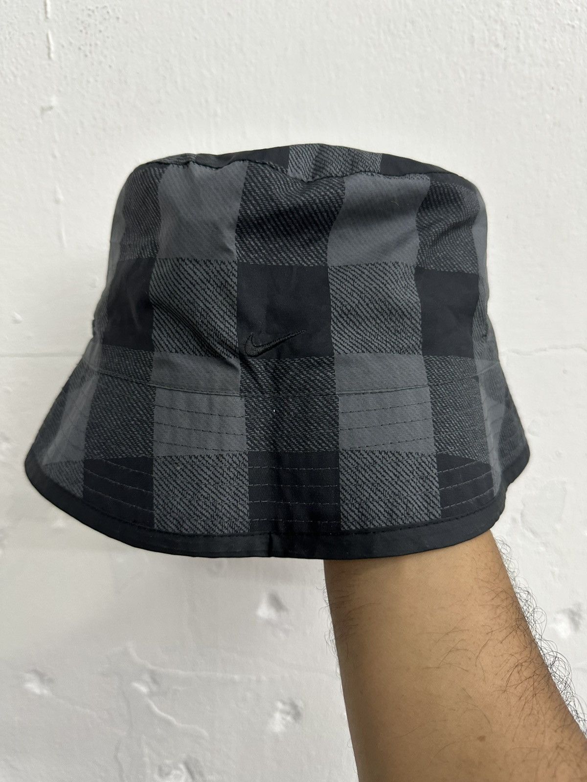 Nike × Vintage VTG Nike Reversible Bucket Hat Size ONE SIZE - 1 Thumbnail