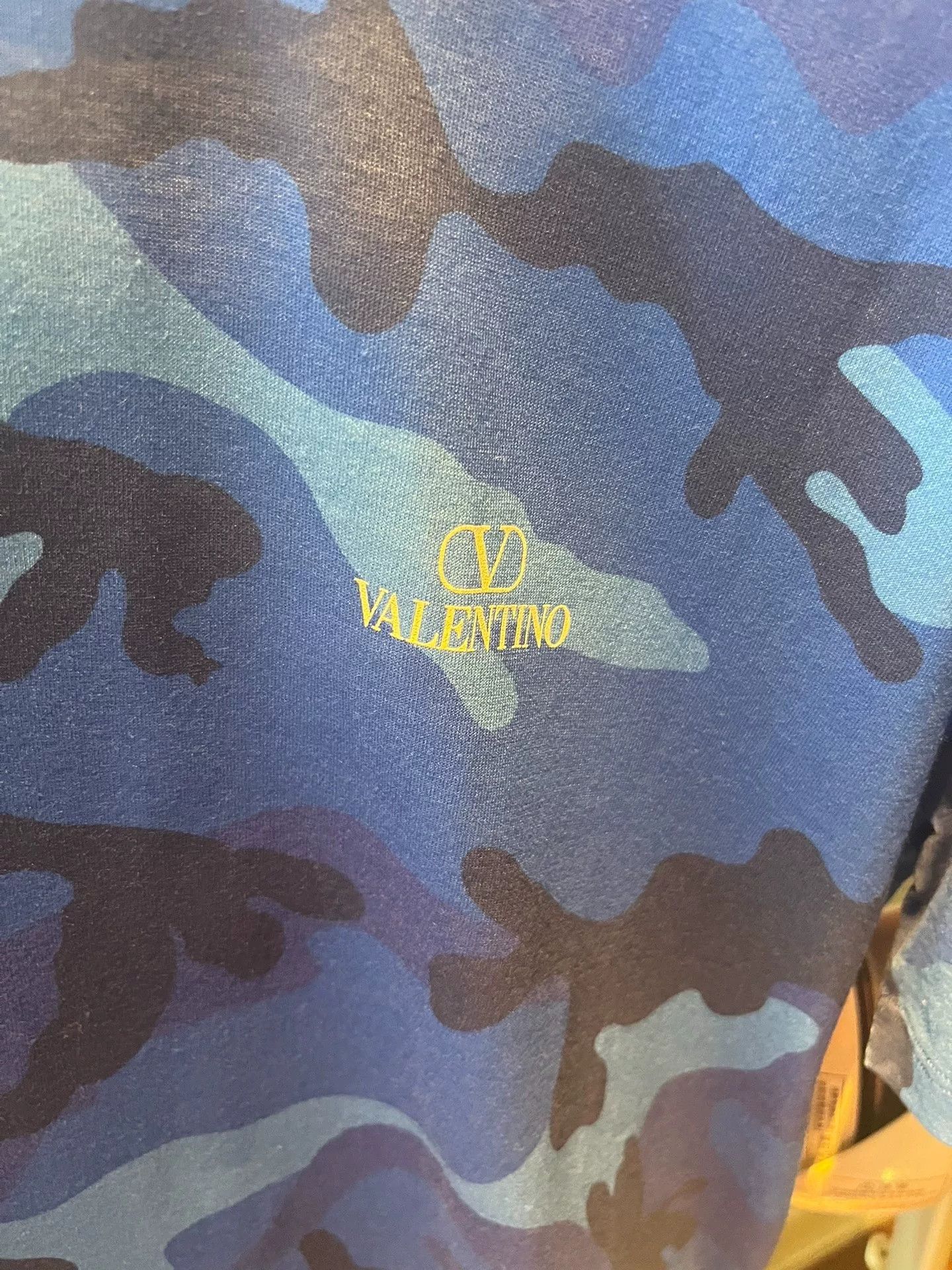 Valentino Valentino Blue Classic Camouflage T-Shirt L Size US L / EU 52-54 / 3 - 3 Thumbnail