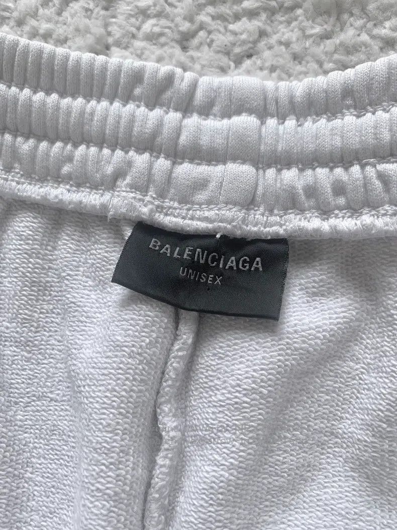 Balenciaga Balenciaga size XS White Casual Sports Shorts Size US 27 - 5 Thumbnail