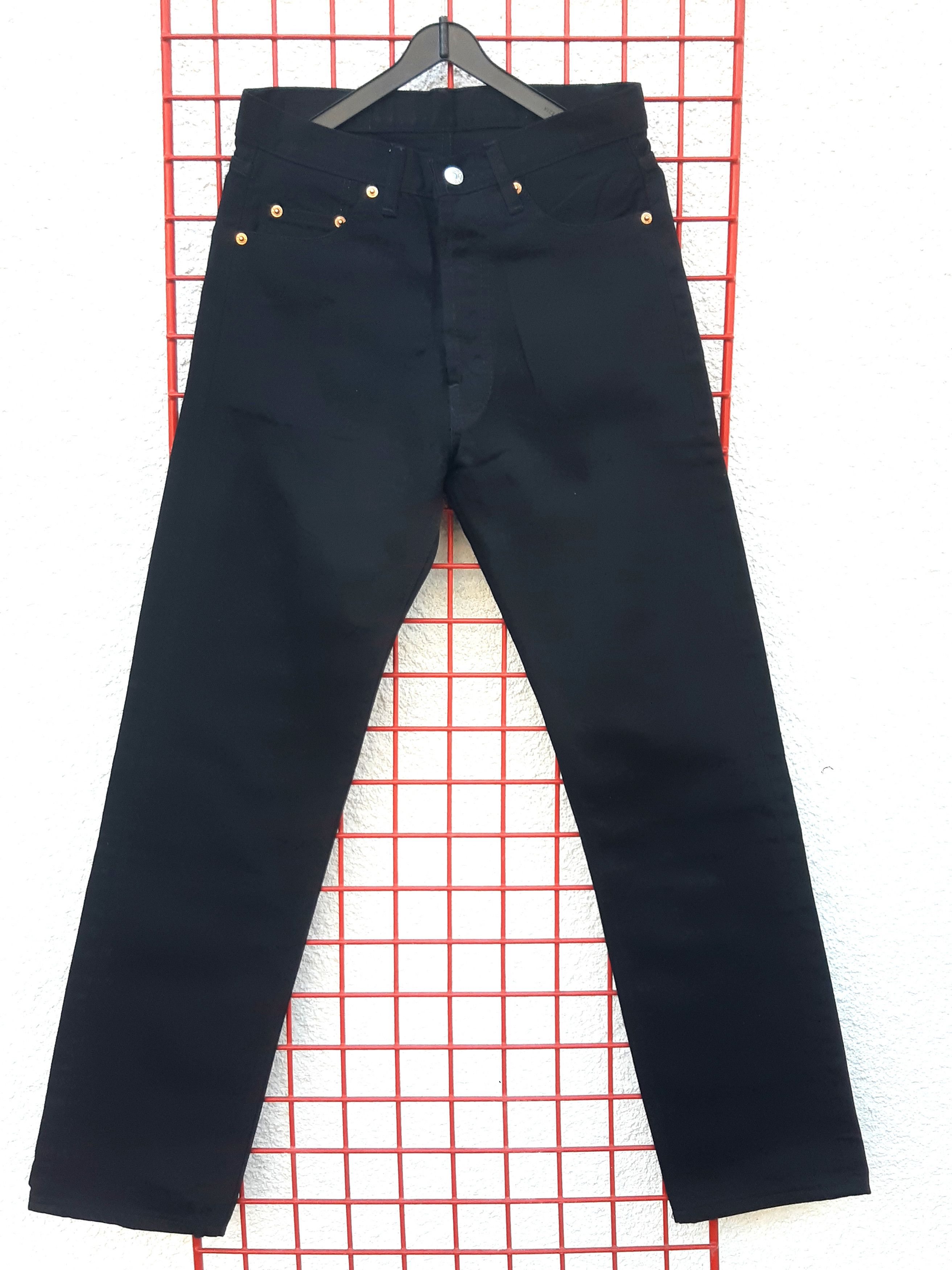 Levi's Vintage 90s LEVIS 501 Original Fit USA size W28/L30 NOS Size 28" / US 6 / IT 42 - 1 Thumbnail