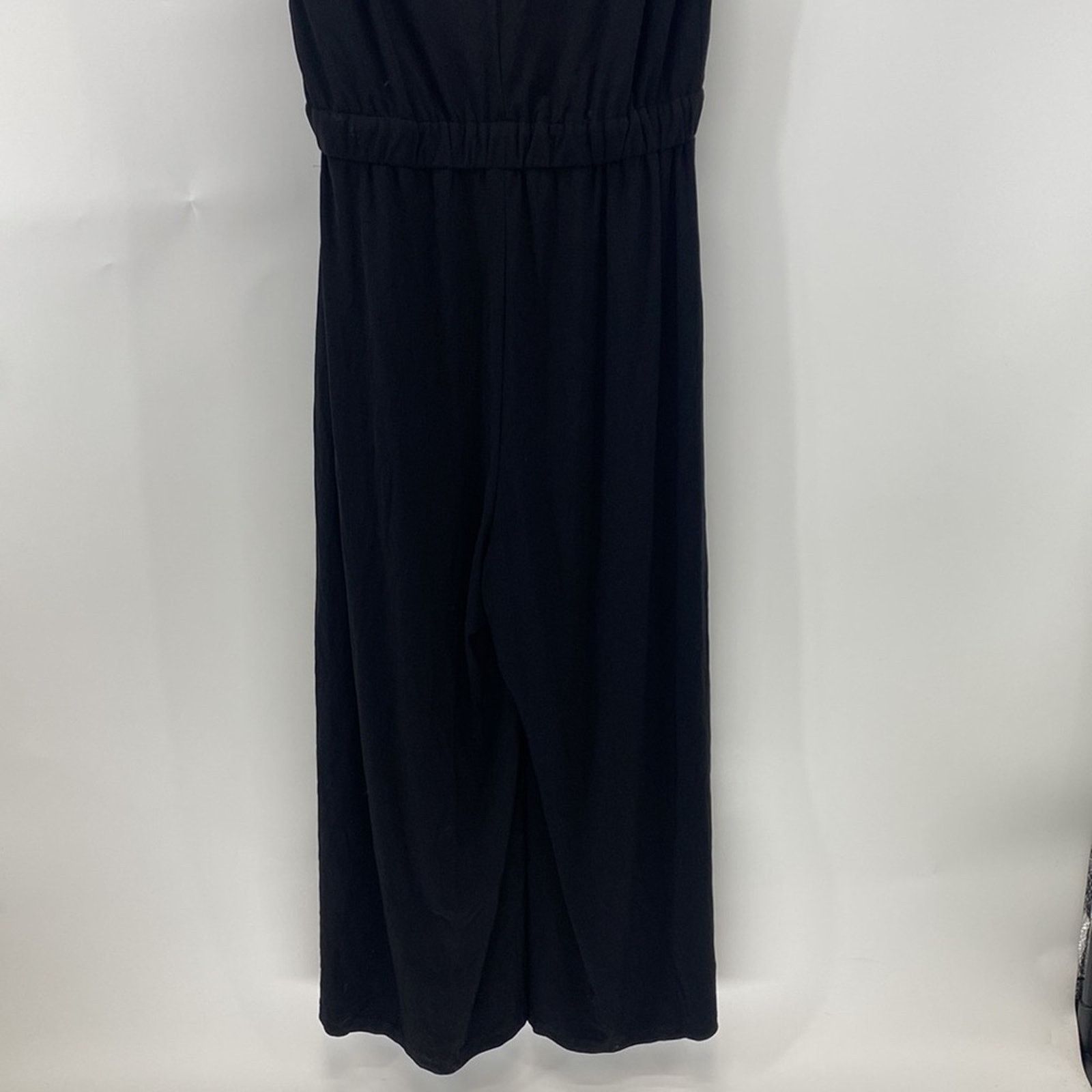 Other Sandra Darren black jumpsuit faux wrap top cropped wide leg Size 27" / US 4 / IT 40 - 11 Thumbnail