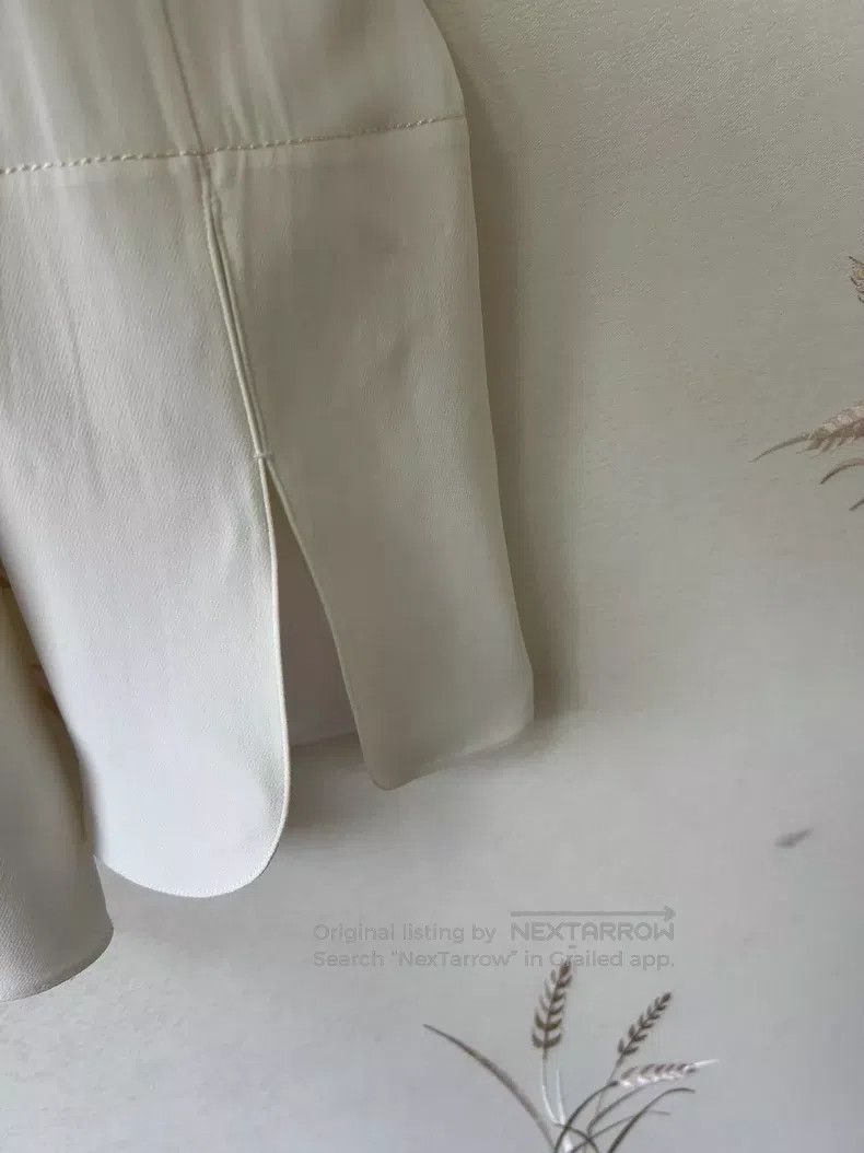 The Row The row size 4 Cream Basic Top Size M / US 6-8 / IT 42-44 - 6 Thumbnail