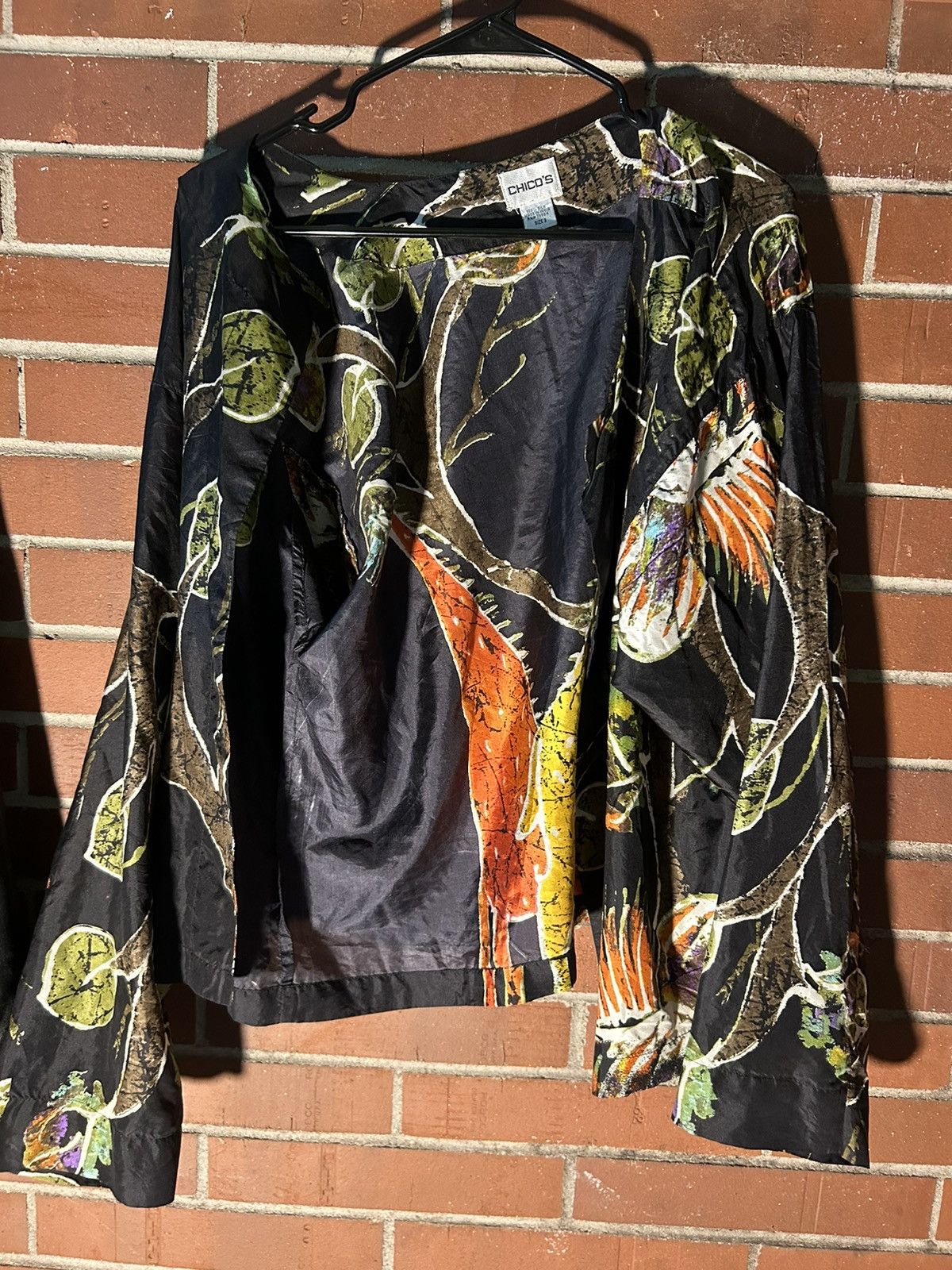 Chicos × Vintage Vintage 100% Silk Safari All Over Print Chico's Buttonup Size US L / EU 52-54 / 3 - 1 Thumbnail