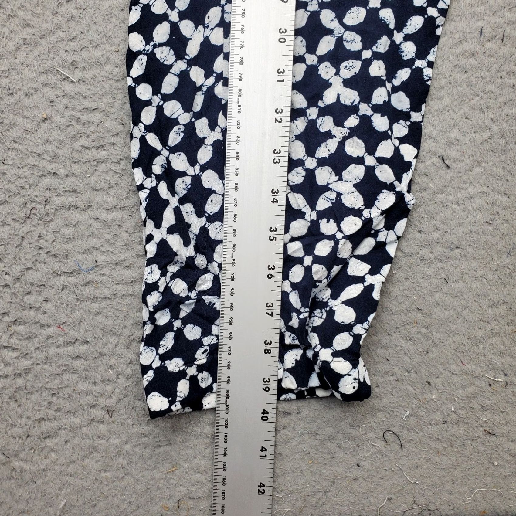 Michael Kors Michael Kors Pajama Pants Women Multicolor Geometric XL Drawstring Waist Size 40" / US 18 - 3 Thumbnail