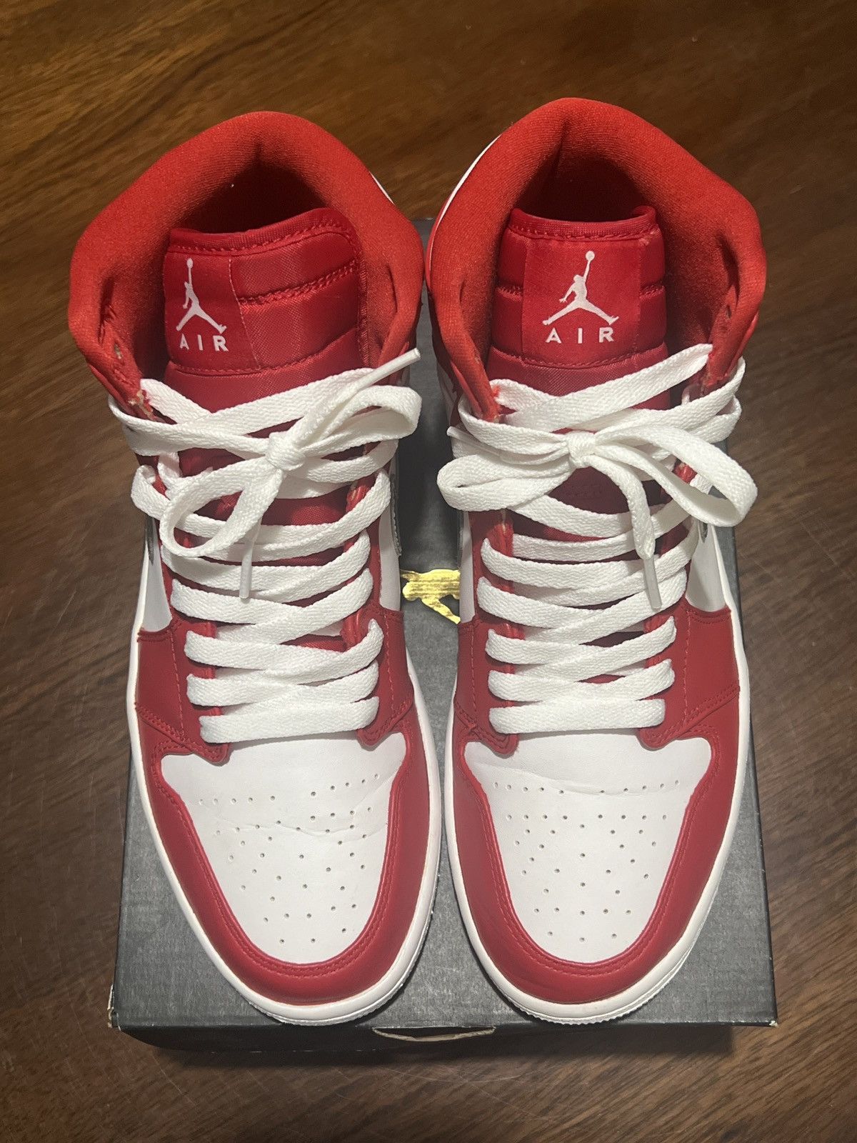 Nike Air Jordan 1 Retro High ‘Silver Medal’ 2016 Size US 9 / EU 42 - 11 Thumbnail