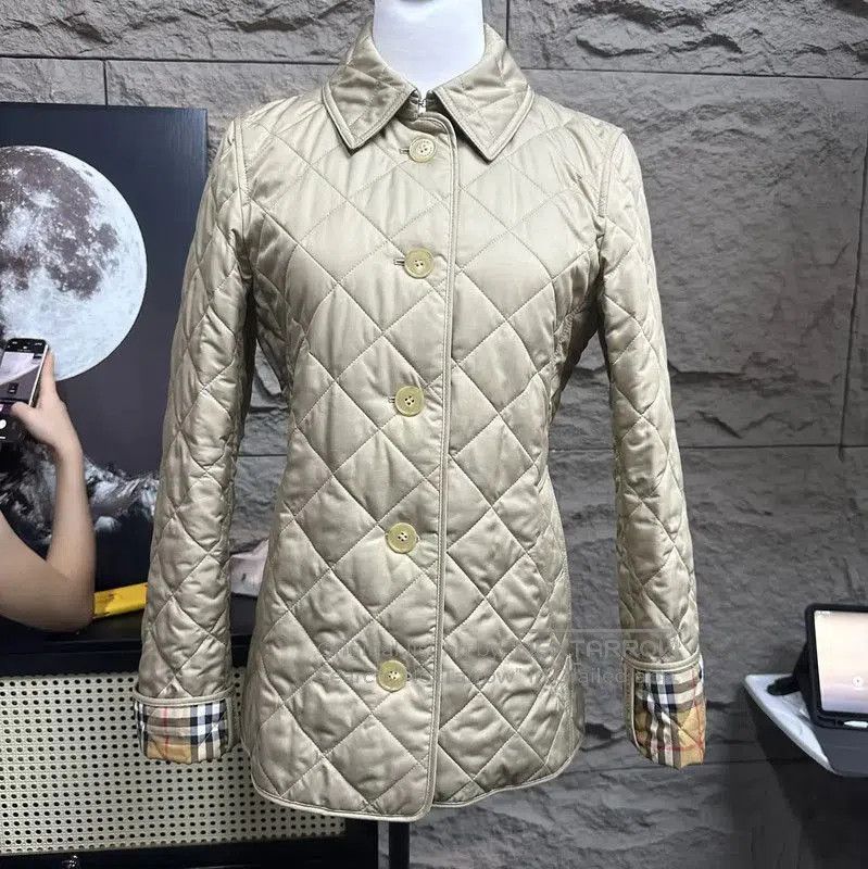 Burberry Burberry Khaki Women's Cotton Puffer Jacket. Size S / US 4 / IT 40 - 1 Thumbnail