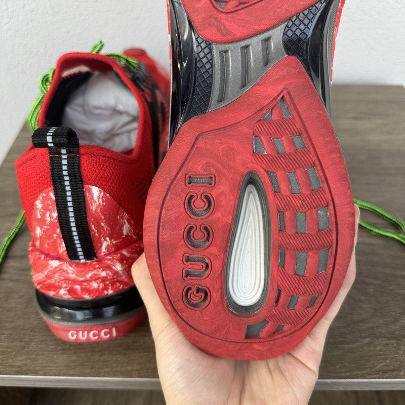 Gucci Gucci RUN Low-top Casual Sneakers for Men - Size US 9.5 / EU 42-43 - 7 Thumbnail