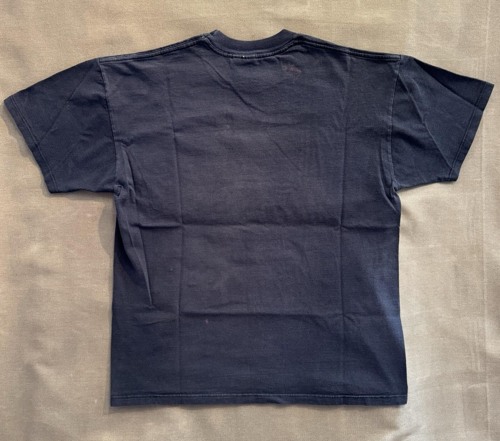 Vintage Vintage 90s Rare Original Johnny Cash Middle Finger Shirt M Size US M / EU 48-50 / 2 - 4 Thumbnail