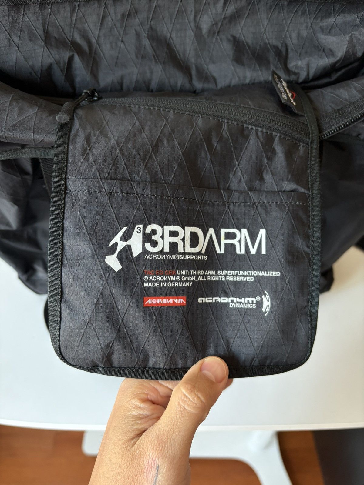 Acronym ACR-3RD ARM 3A-9TS Size ONE SIZE - 8 Thumbnail