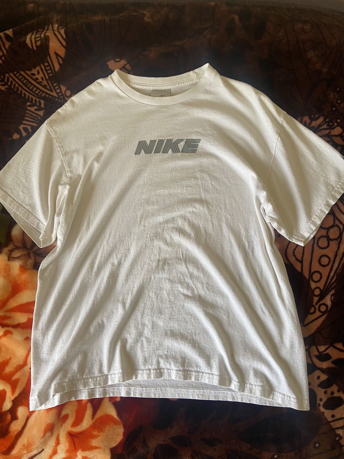 Nike Vintage Nike Tee Size US L / EU 52-54 / 3 - 1 Thumbnail