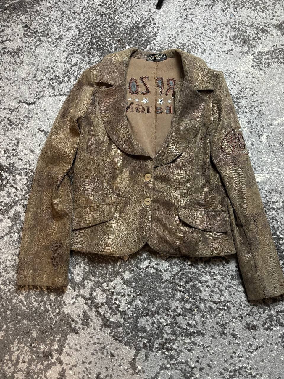 Vintage Vintage Y2K Warp Zone Snake Skin Avantgarde Big Logo Blazer Size 40L - 1 Thumbnail