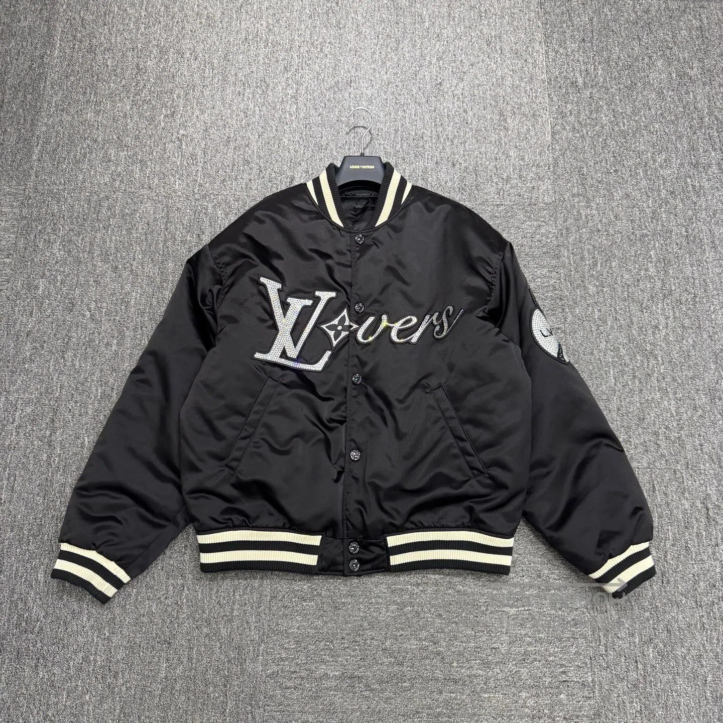 Louis Vuitton Black jacket Size US M / EU 48-50 / 2 - 1 Thumbnail