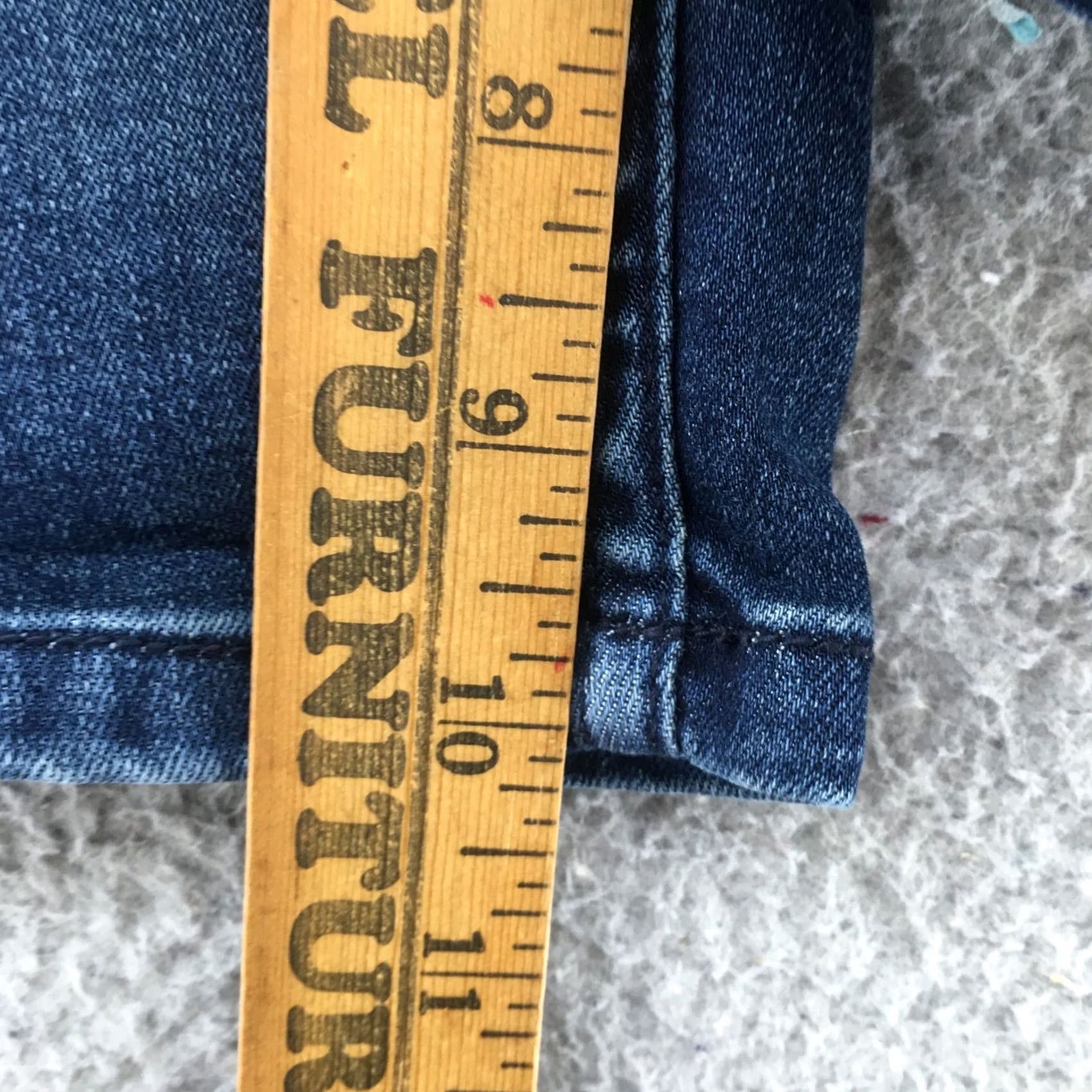 Calvin Klein Calvin Klein City Bermuda Shorts Womens 6 Blue Denim Mid Rise Zip Cotton Blend Flat Front Pockets Boys Girls Mens Womens Size 28" / US 6 / IT 42 - 7 Thumbnail