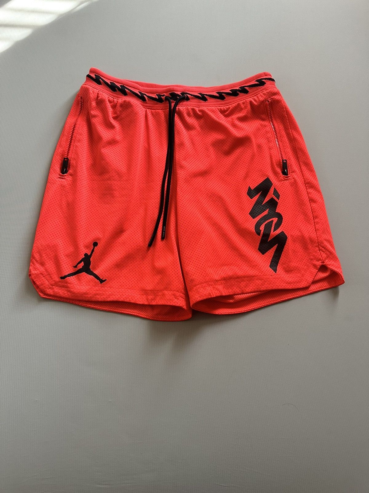 Jordan Brand × Nike Nike/Jordan Shorts Size US 32 / EU 48 - 1 Thumbnail