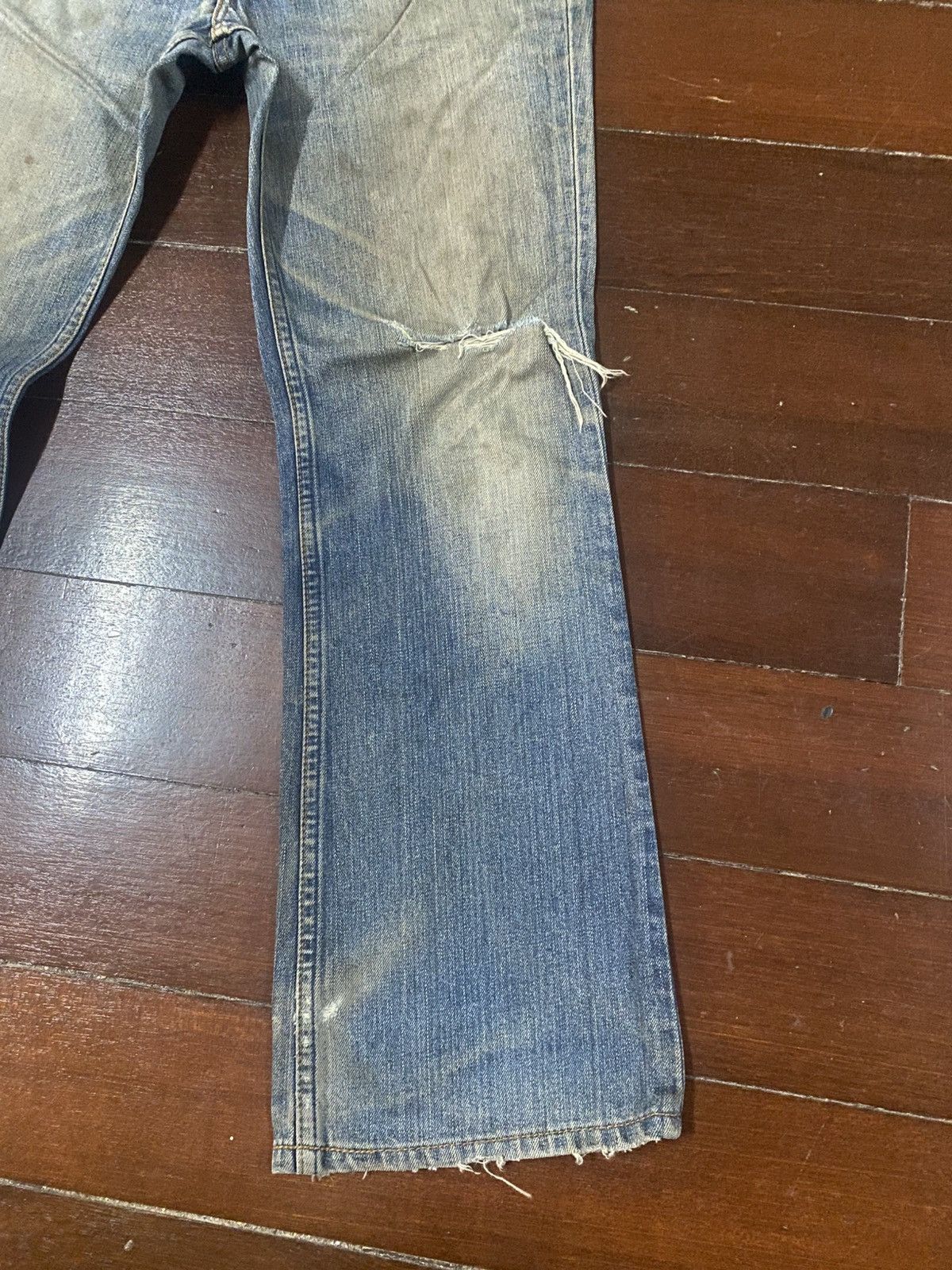Levi's Faded Vintage Levi’s 517 Flares distressed bootcut wide leg Size US 32 / EU 48 - 4 Thumbnail