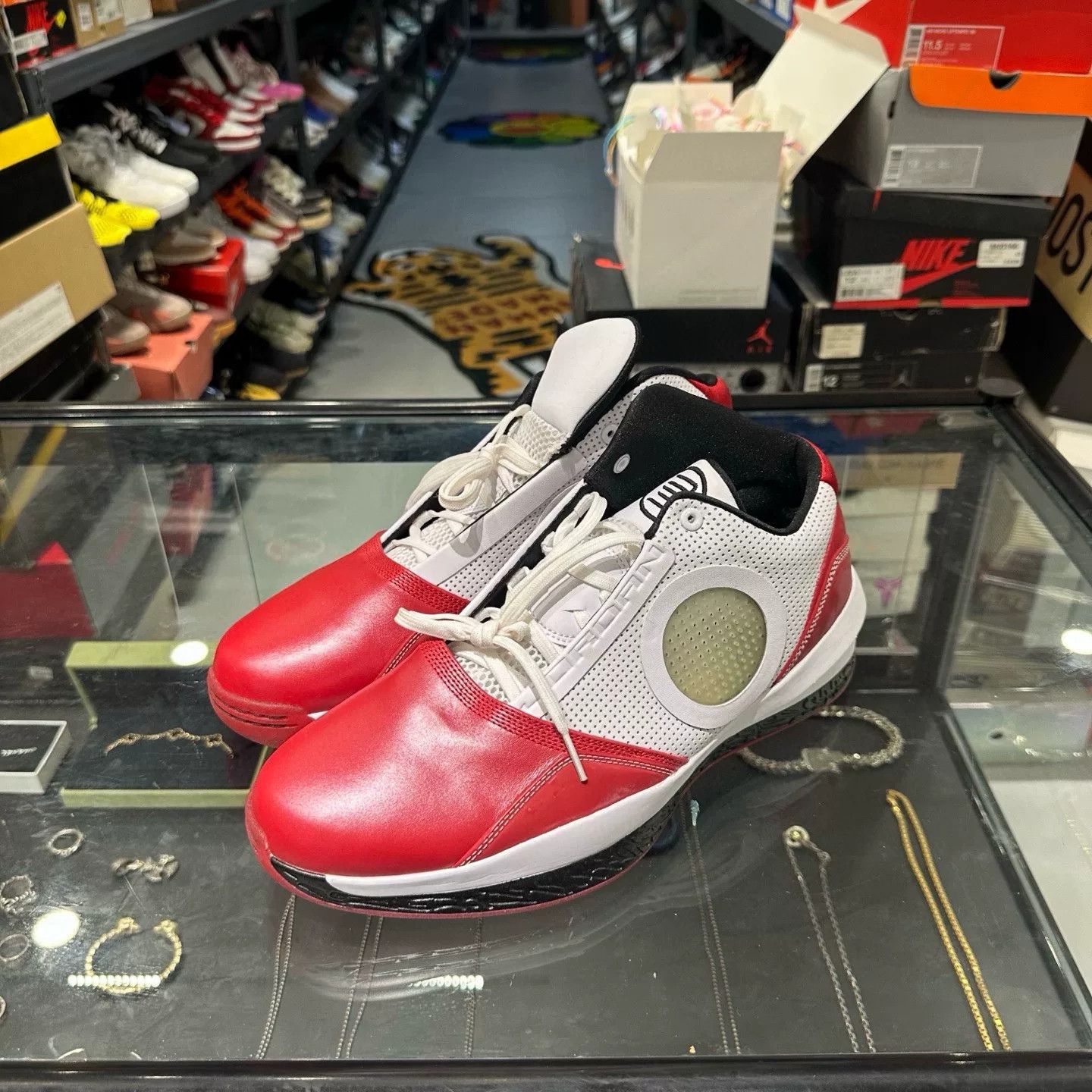 Nike Nike Red Lowtop Sneakers 12 Men Size US 12 / EU 45 - 1 Thumbnail