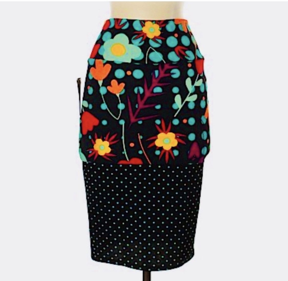Other Lularoe Floral Polka Dot Cassie Skirt Size XS Size 24" / US 00 / IT 34 - 4 Thumbnail