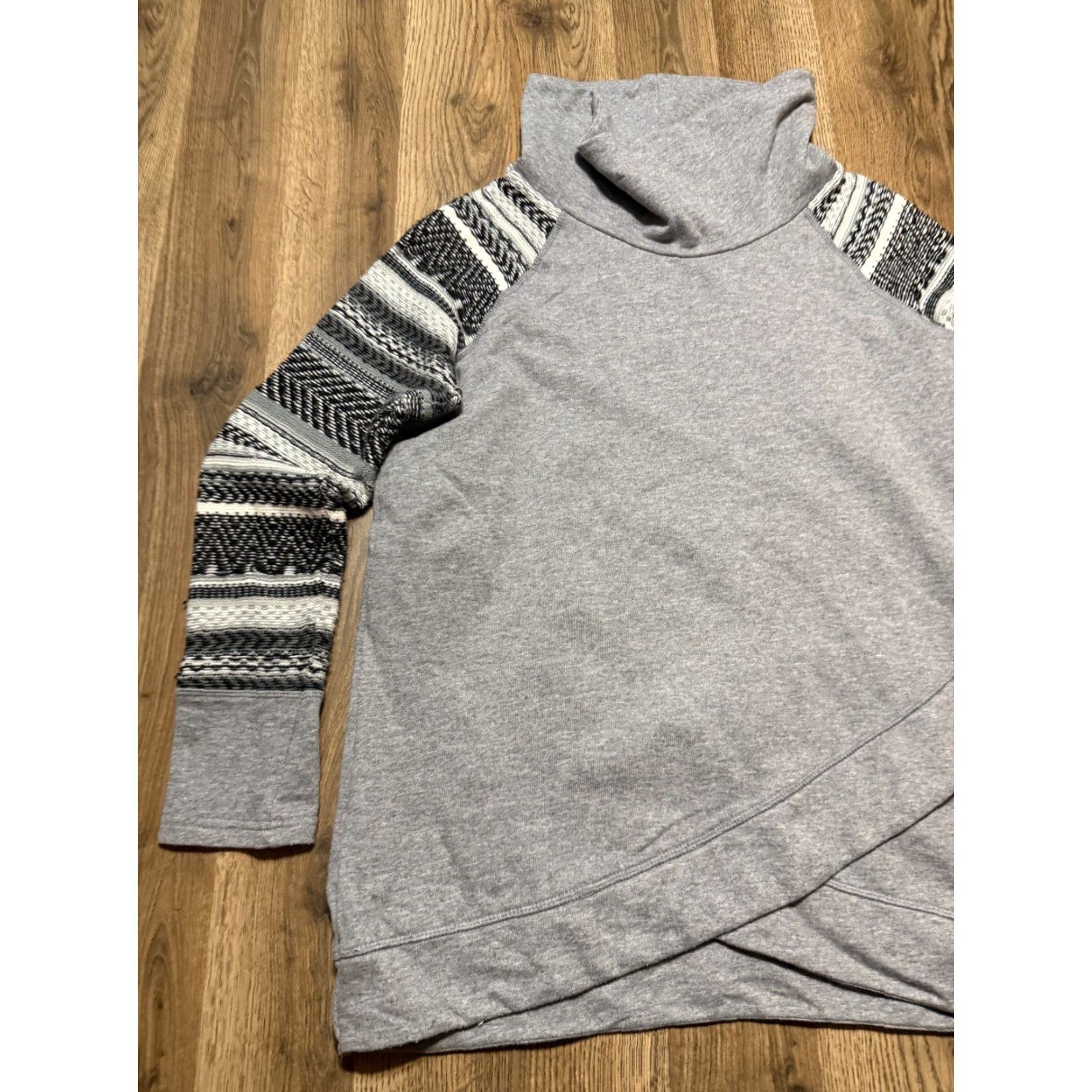 Vintage Maurices Sweater Women's Large Black White Grey Pullover Turtleneck Knit Casual Pullover Fall Winter Size Large Womens Size L / US 10 / IT 46 - 3 Thumbnail