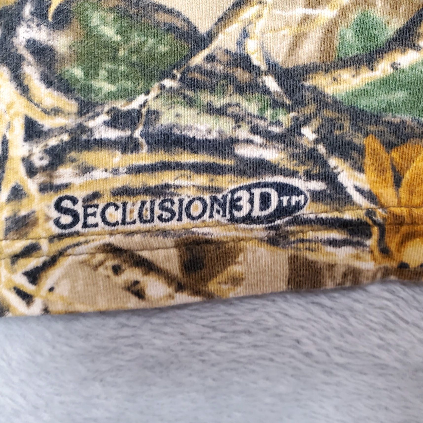 Vintage Vintgage Cabelas Shirt Women L Brown Green Camo Long Sleeve Tee Seclusion 3D Tee Size L / US 10 / IT 46 - 3 Thumbnail
