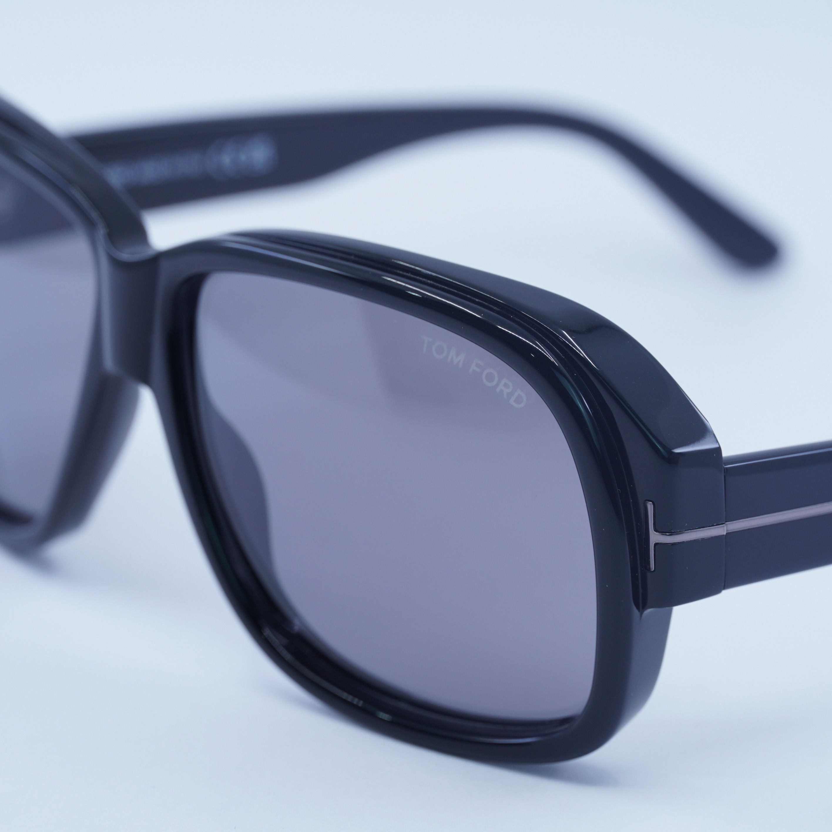Tom Ford New Tom Ford Lyle FT0837-N 01C Sunglasses Black Square Frame Size ONE SIZE - 8 Thumbnail