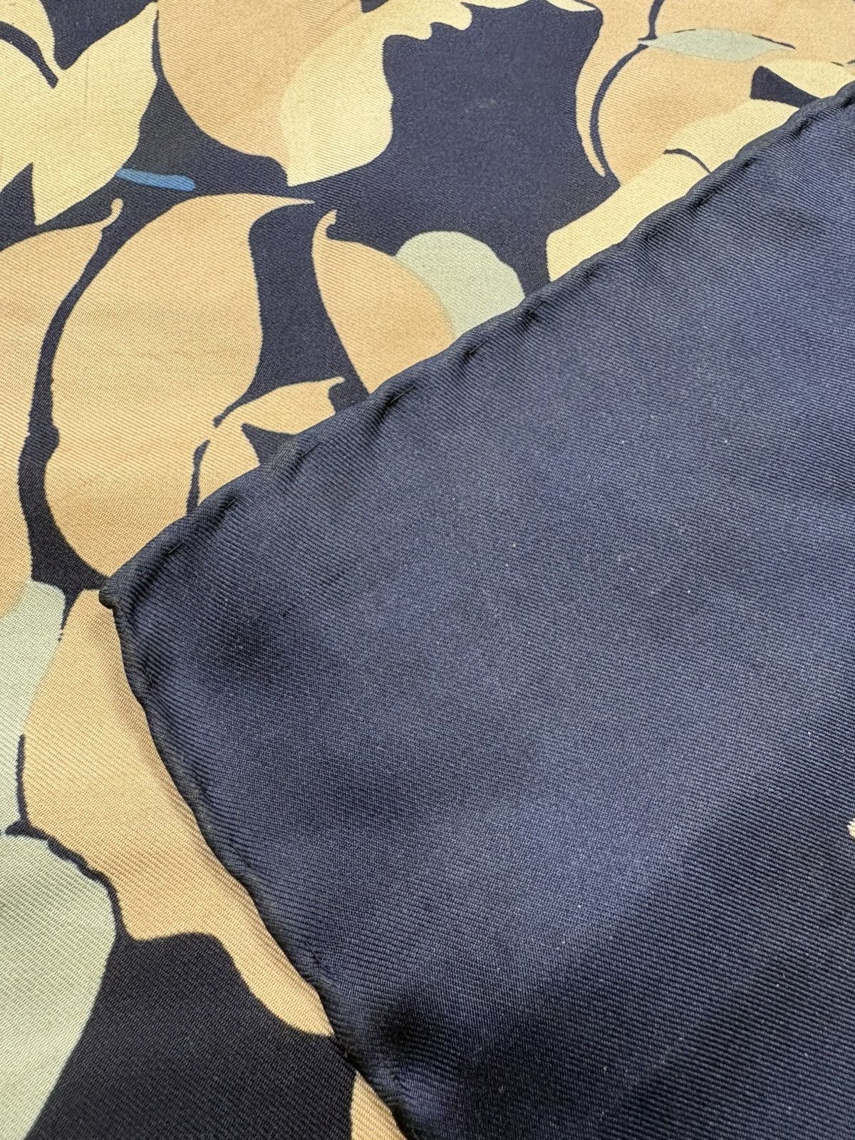 Christian Dior Monsieur Vintage Christian Dior Silk Scarf Floral Navy 76x76 Square Size ONE SIZE - 10 Thumbnail