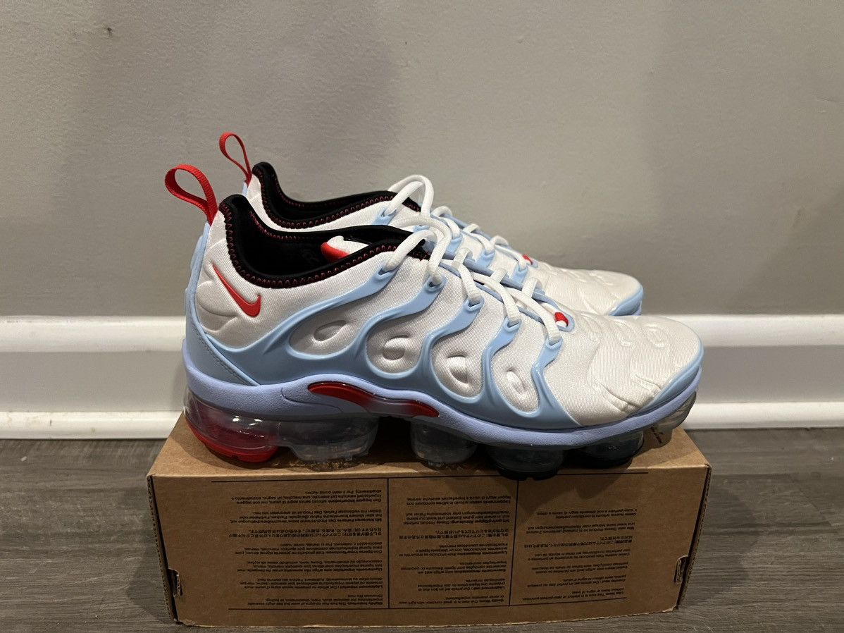 Size Nike Air Vapormax Plus White/Red-Black CW6974 100