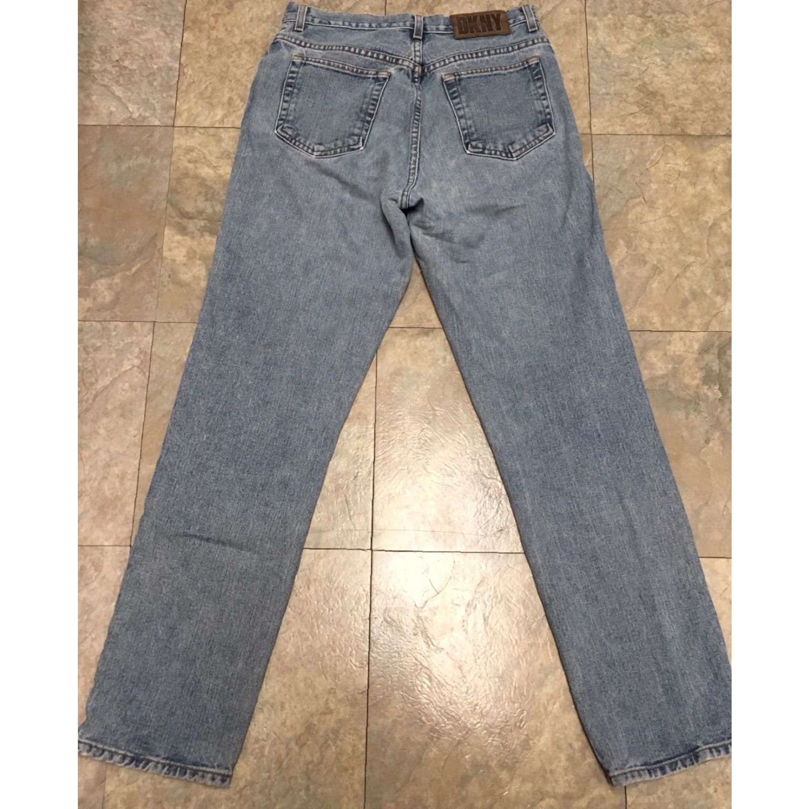 DKNY VINTAGE DKNY Jeans Tapered Leg 90s Mom Jeans Made In USA Sz 10 32 in Waist Blue Denim Jeans Mens Size 32" / US 10 / IT 46 - 5 Thumbnail