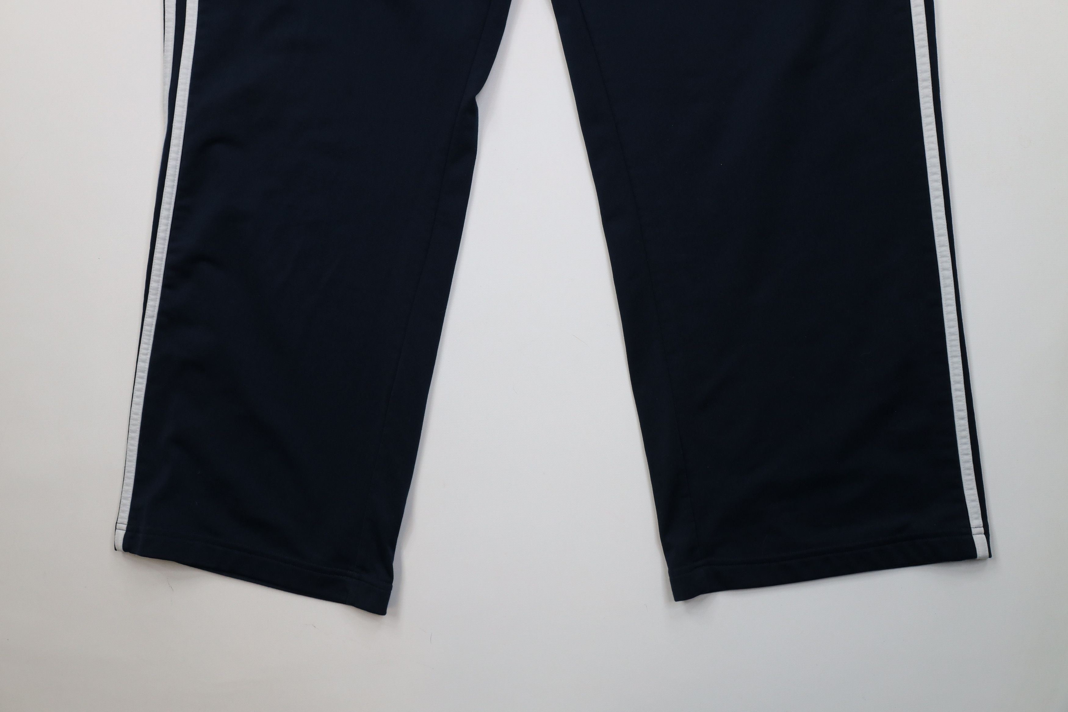 Adidas Vintage Y2K Adidas Wide Leg Sweatpants Pants Navy Blue Size US 38 / EU 54 - 4 Thumbnail