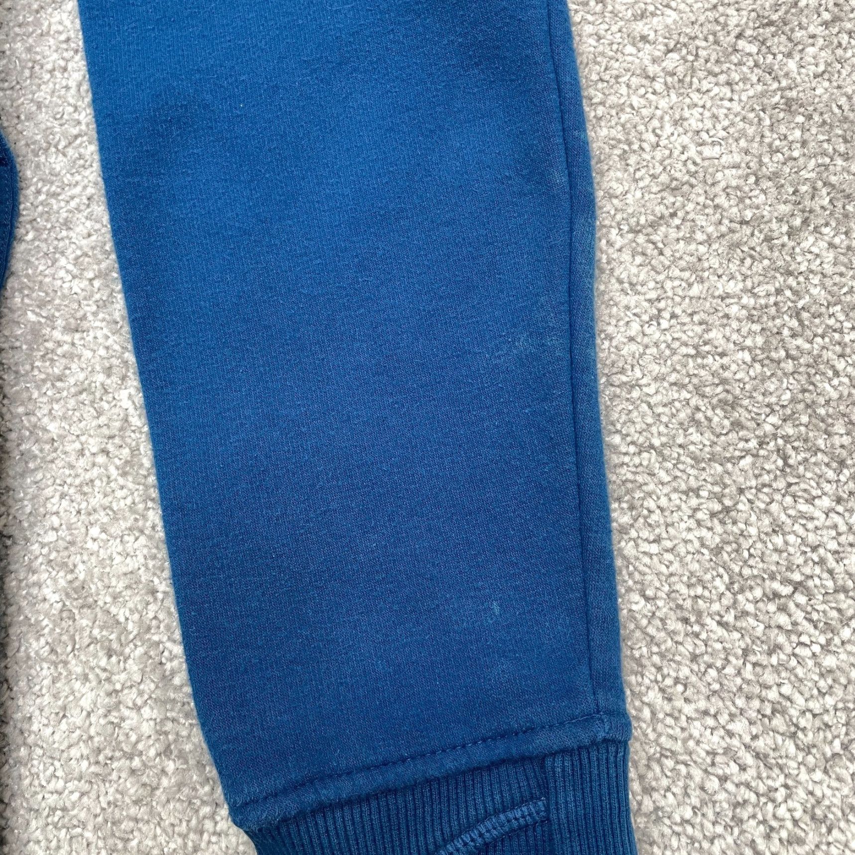 Athleta Athleta Hoodie Shirt Womens Small Blue Activewear Slit Thumbholes Pullover Raglan Sleeve Size S / US 4 / IT 40 - 4 Thumbnail