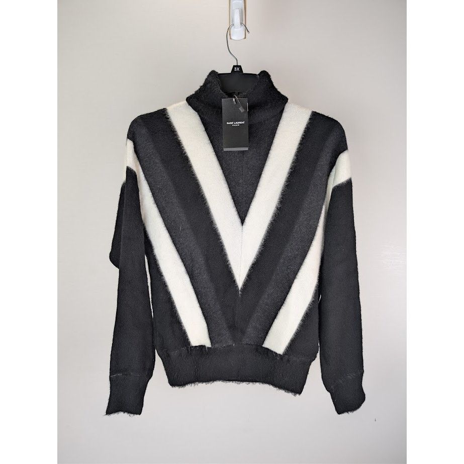 Saint Laurent Paris o1rshd1 555 / Laine Chevron Pull Knitwear in Naturel / Noir Size US M / EU 48-50 / 2 - 2 Thumbnail