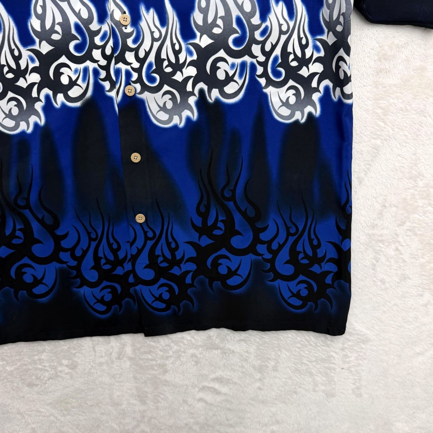 Vintage VINTAGE Y2K Emergency Exit Shirt Mens M Blue Flame Graphic Button Up Casual Size US M / EU 48-50 / 2 - 4 Thumbnail
