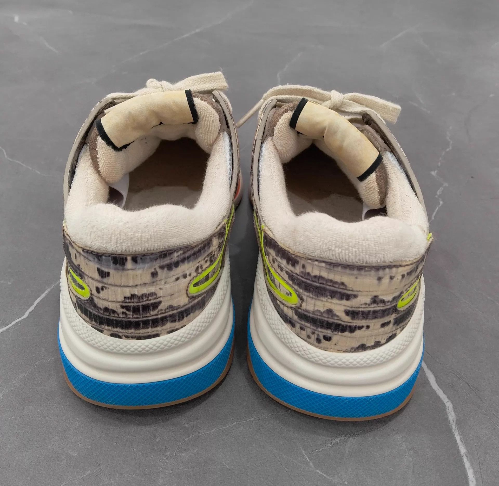 Gucci GUCCI lizard print panelled sneakers EU 35.5 Size US 5 / IT 35 - 5 Thumbnail