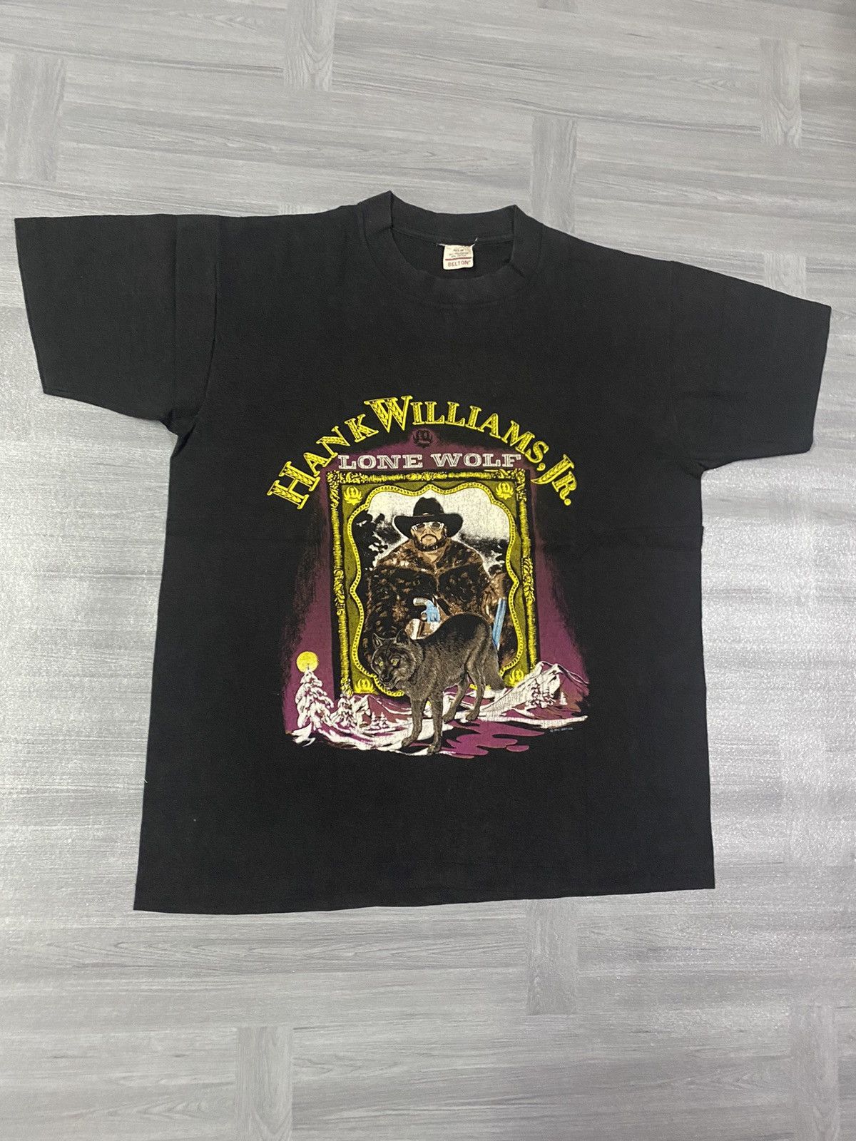 Vintage Vintage 1990 Hank Williams Jr Lone Wolf Tour Tee Size US L / EU 52-54 / 3 - 3 Thumbnail