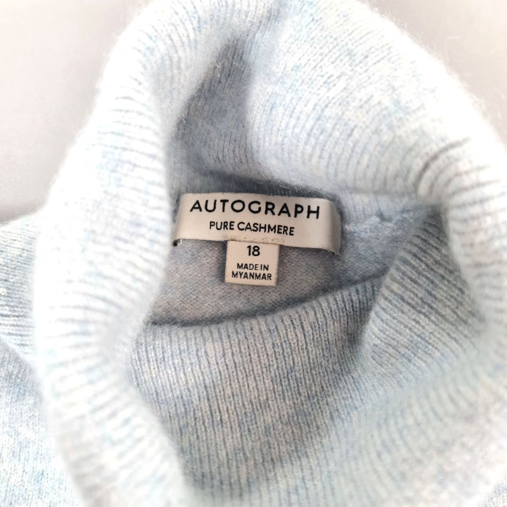Vintage Autograph Jumper Blue 18 UK Turtle Neck 100% Cashmere Knit Pullover Womens Long Sleeve Roll Neck Casual Winter 100% Cashmere Womens Jumper Size XXL / US 16-18 / IT 52-54 - 4 Thumbnail