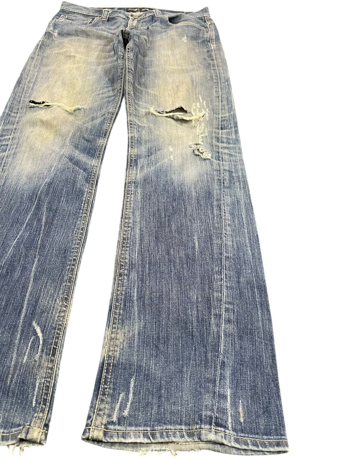 Jun Takahashi Vintage Uniqlo Jeans For Mens Mudwash Distressed Denim Size US 32 / EU 48 - 4 Thumbnail