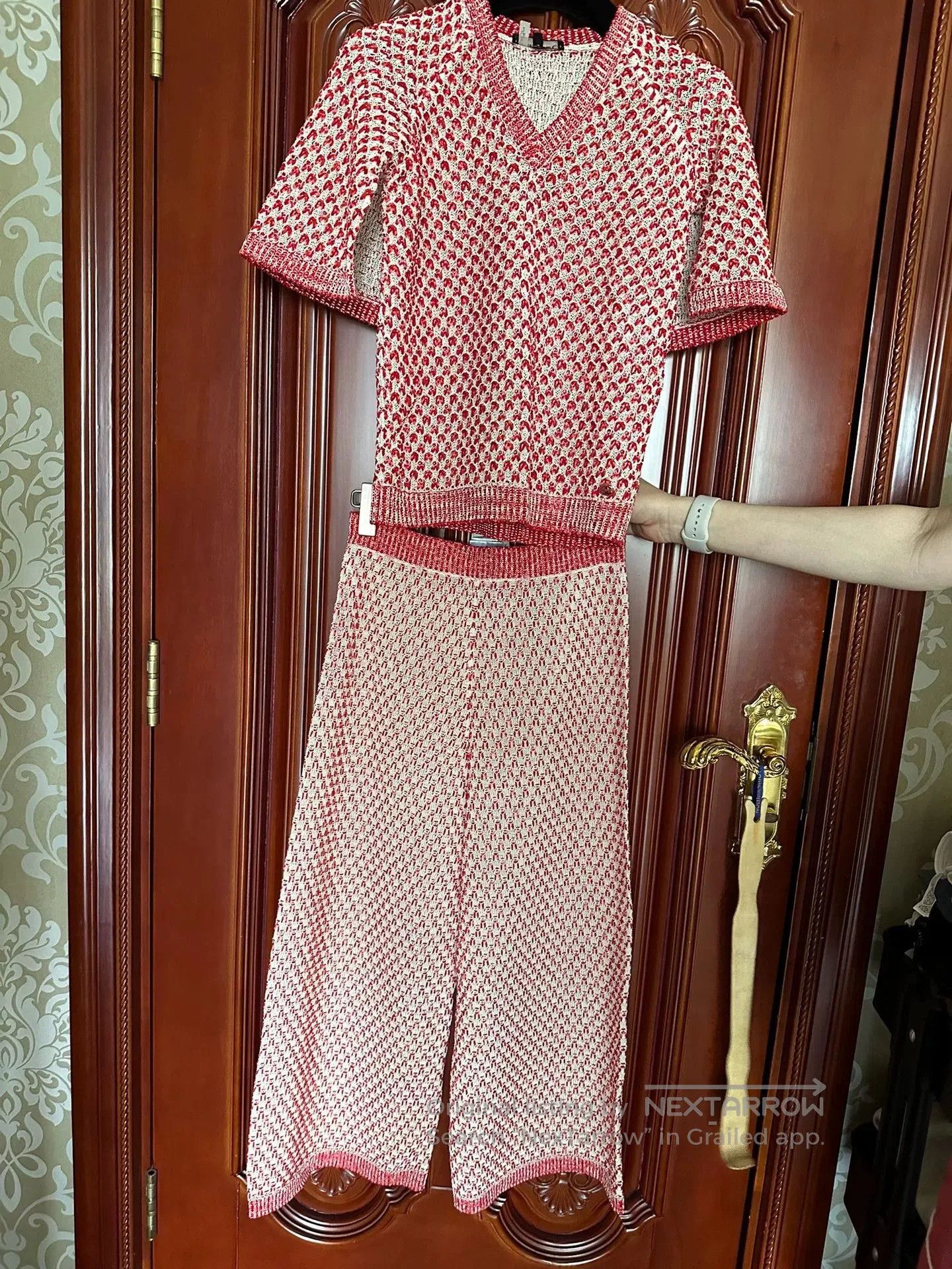 Chanel Chanel Red White Top Pants Set 36. Size XS / US 0-2 / IT 36-38 - 1 Thumbnail