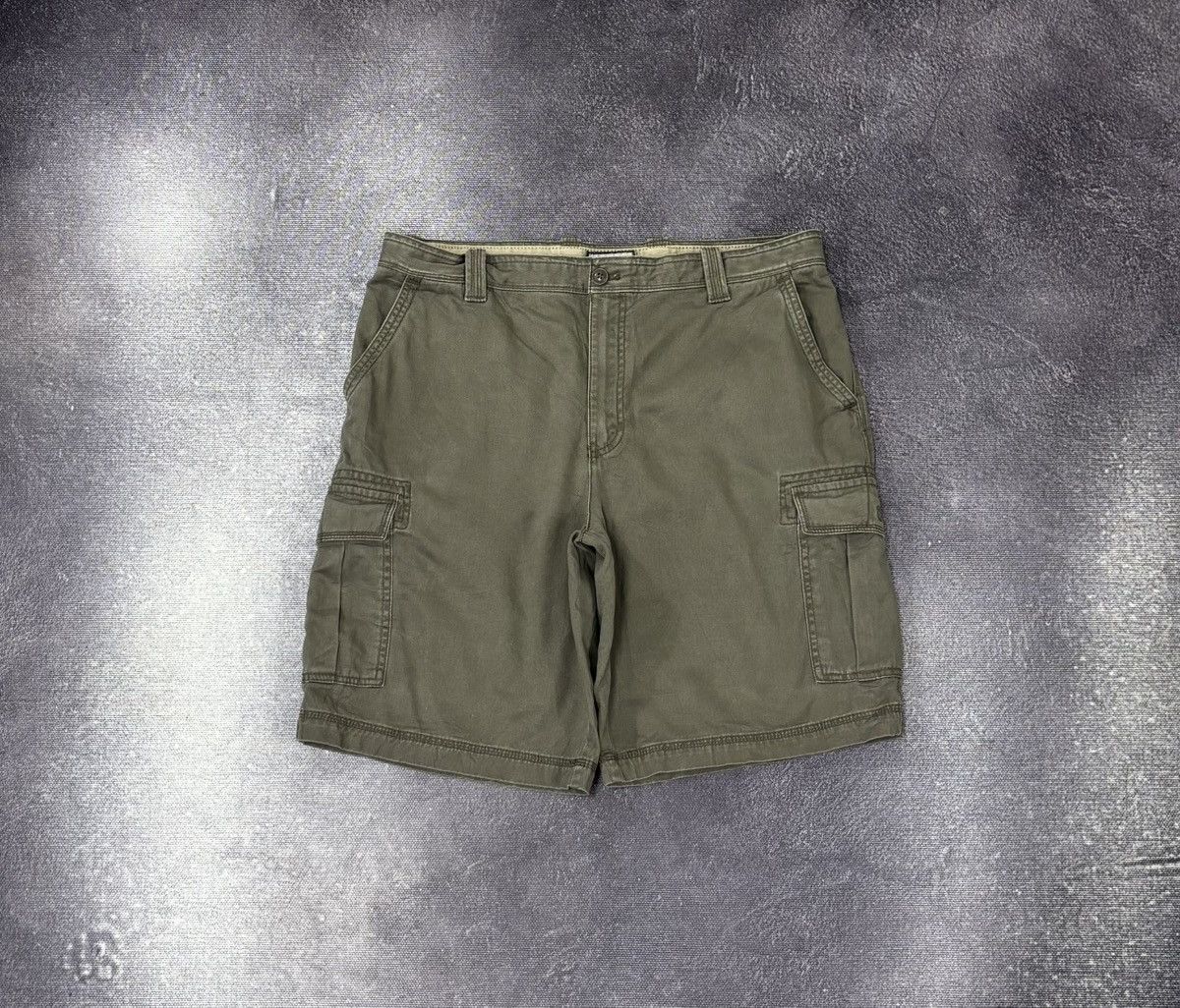 Izod Vintage IZOD 2000s Military Green Hype Baggy Cargo Shorts Size US 36 / EU 52 - 1 Thumbnail