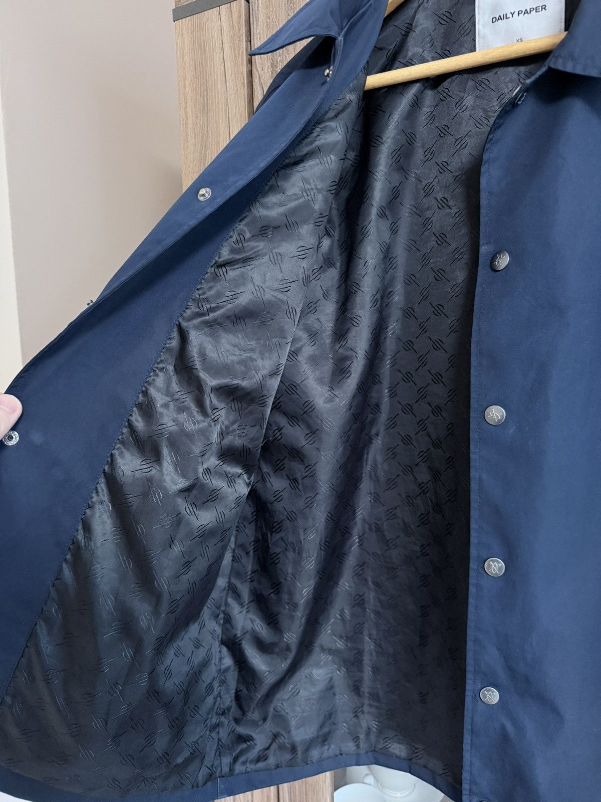 Daily Paper Daily Paper men's coach jacket S Navy Size US S / EU 44-46 / 1 - 13 Thumbnail