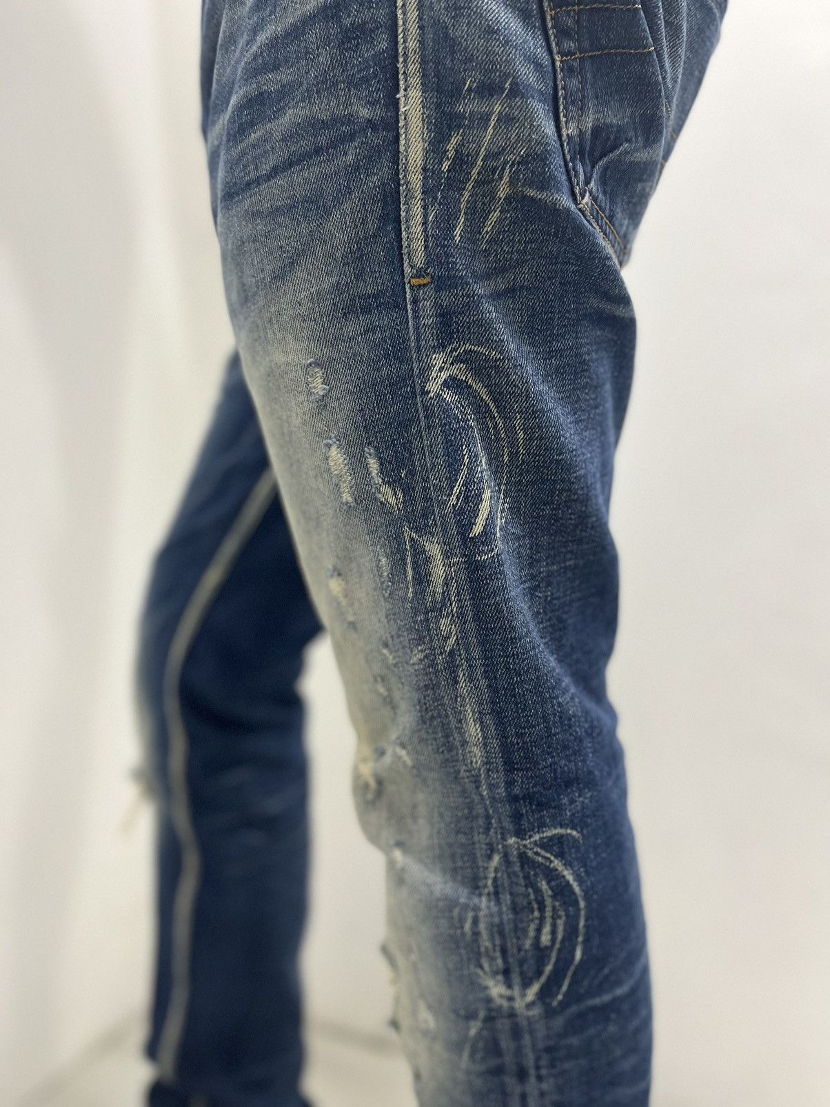 Diesel Vintage Faded Distressed Diesel Denim Y2K Style Size US 30 / EU 46 - 6 Thumbnail