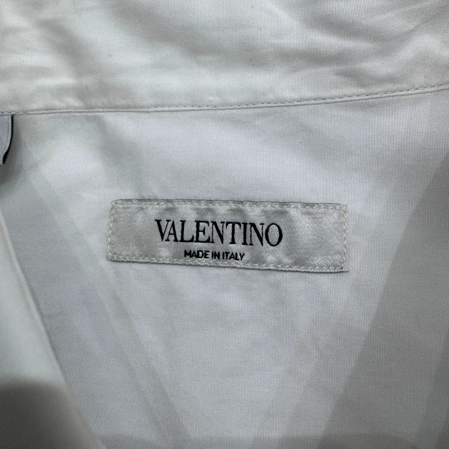 Valentino Valentino V-Print Shirt 38 Size US M / EU 48-50 / 2 - 2 Thumbnail