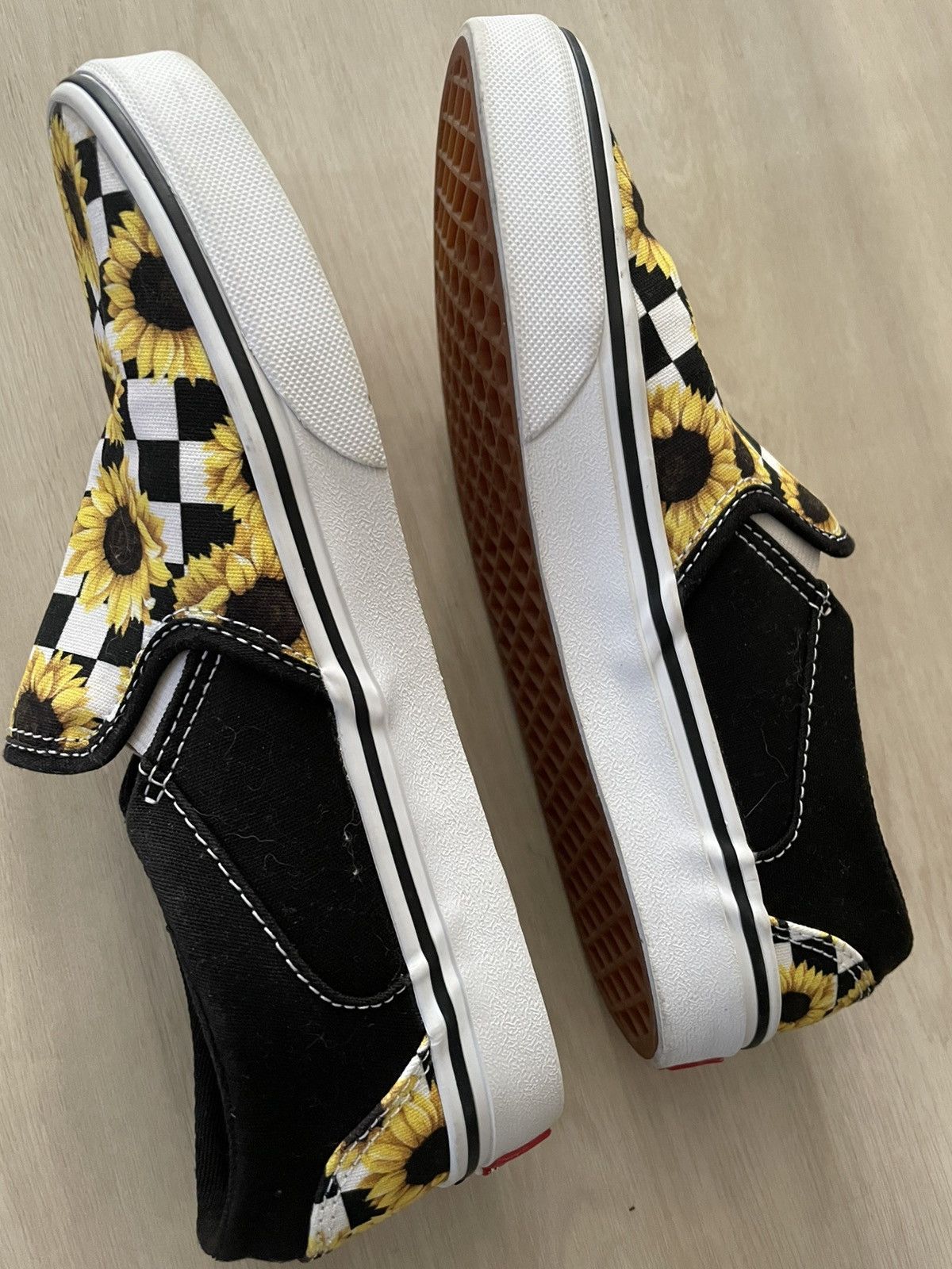 Vans VANS Asher Sunflower Checkered Slip On Size Womens 7.5 Size US 7.5 / IT 37.5 - 8 Thumbnail