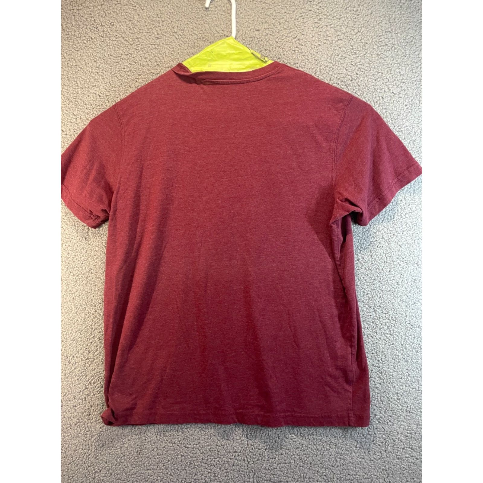Eddie Bauer Eddie Bauer Logo T-Shirt Size L Regular Short Sleeve Men Red Size US L / EU 52-54 / 3 - 5 Thumbnail