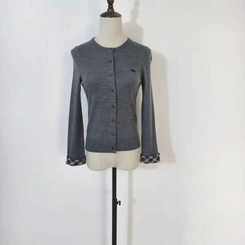 Burberry Burberry Gray Wool Long Sleeve Cardigan for Women Size M / US 6-8 / IT 42-44 - 1 Thumbnail