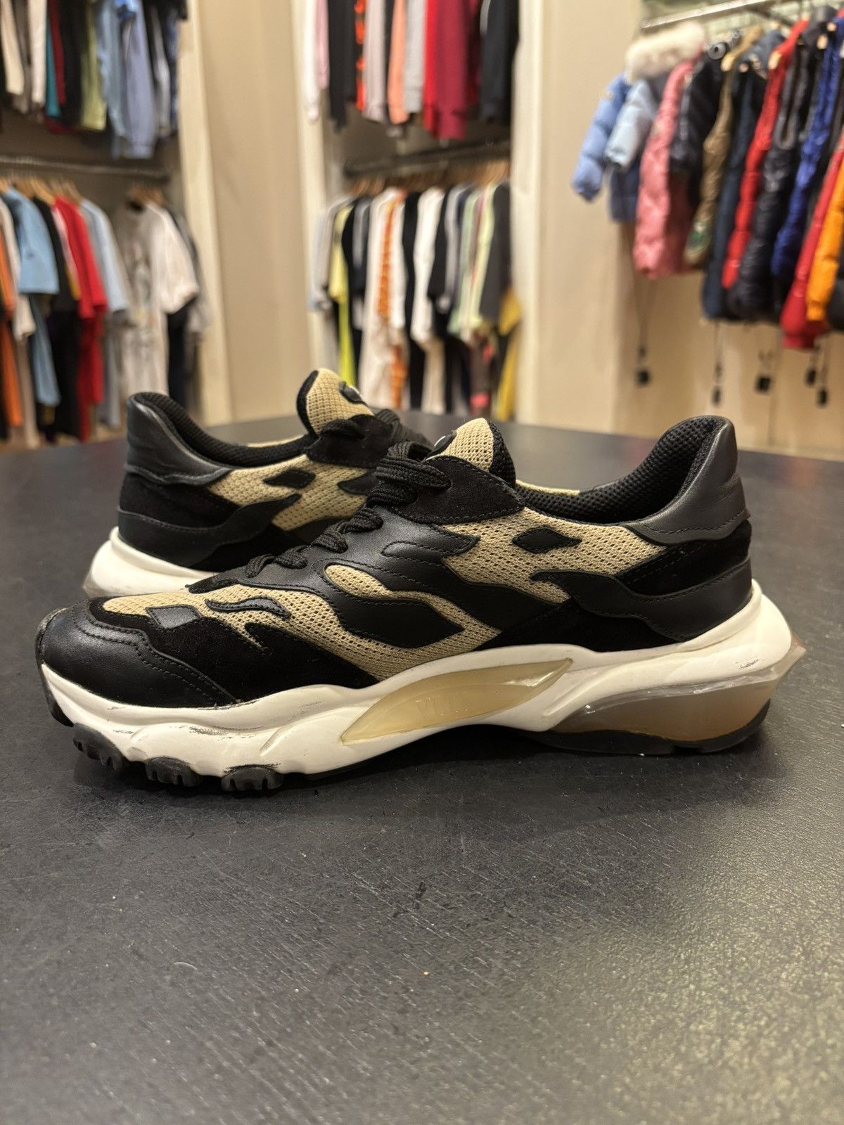 Valentino Valentino Low Top Sneakers Size US 5.5 / EU 38 - 3 Thumbnail