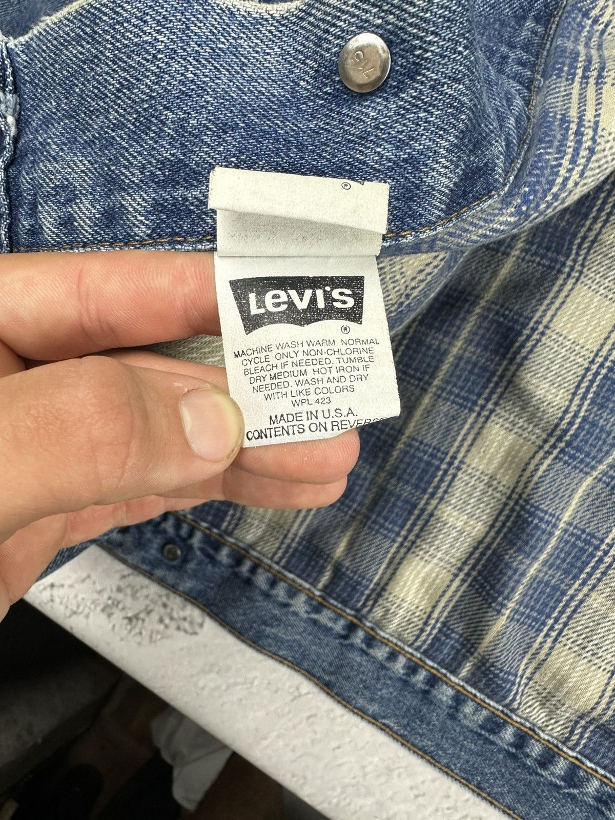 Levi's Vintage Clothing Vintage Levi’s Heavy Denim Jacket Made In USA Size US L / EU 52-54 / 3 - 9 Thumbnail