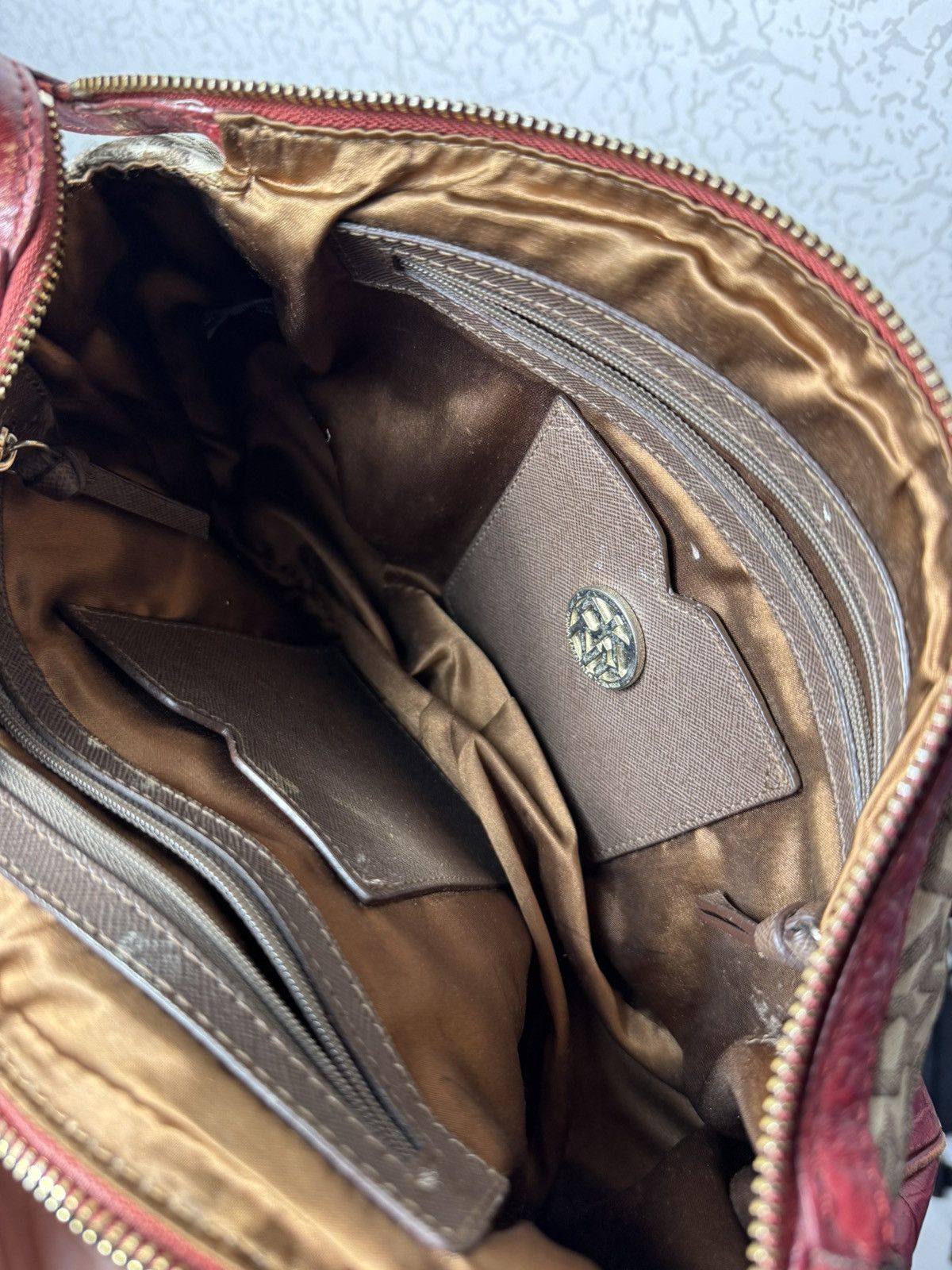 DKNY VINTAGE DKNY MONOGRAM 2000s BAG Size ONE SIZE - 8 Thumbnail