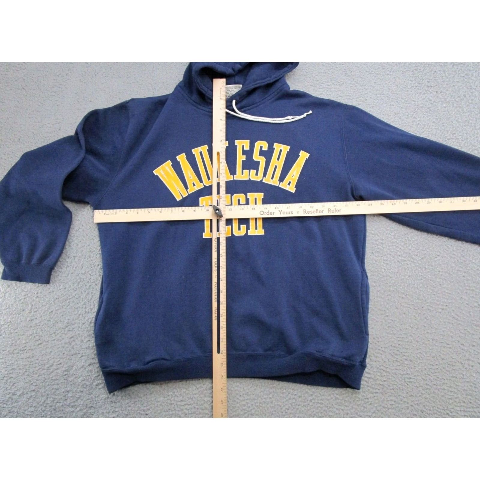 Spell VINTAGE Gear for Sports Waukesha Tech Men's Blue Spell Out Hoodie Sweatshirt XL Blue Pullover Sports Hooded Mens Shirts sweatshirt Size US XL / EU 56 / 4 - 5 Thumbnail