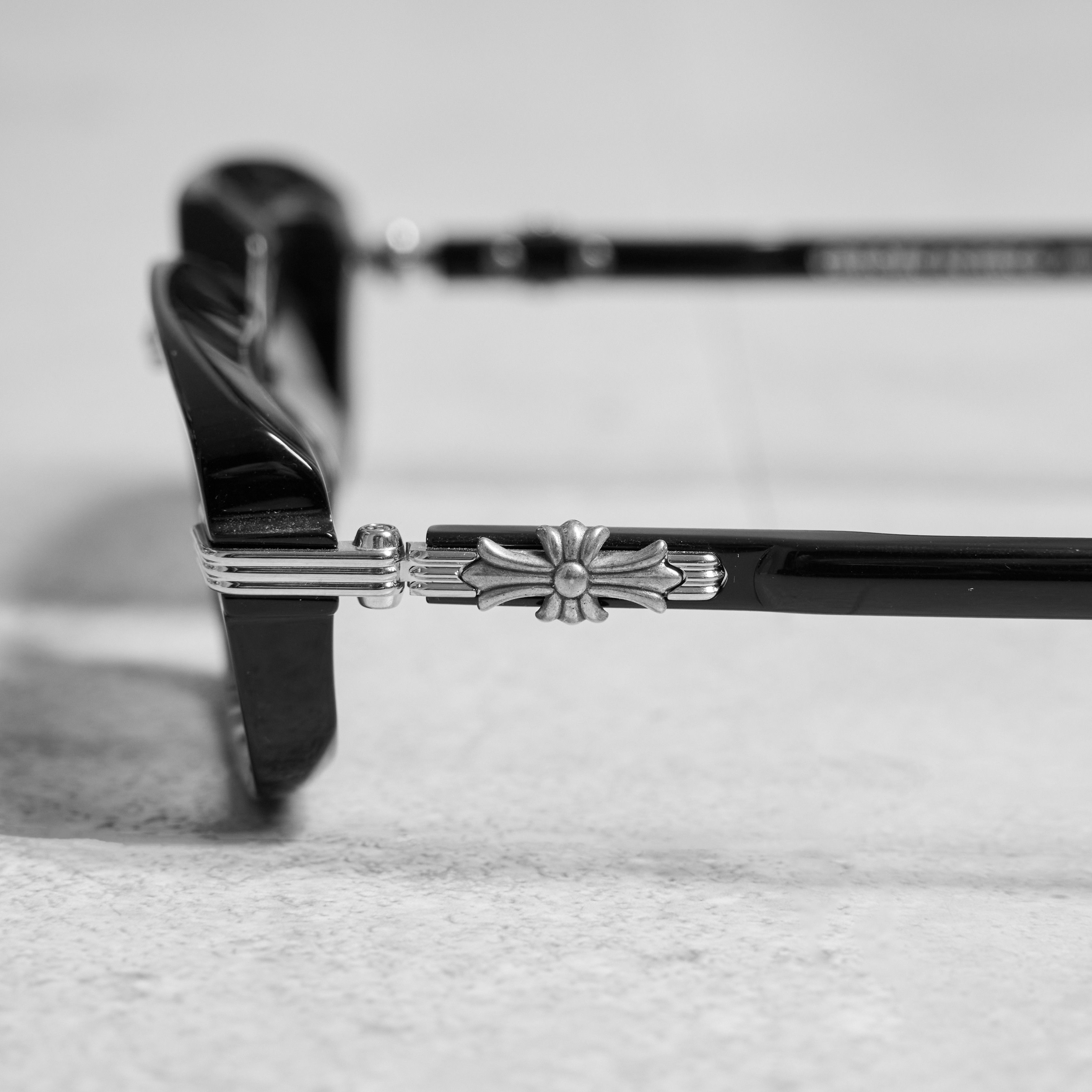 Chrome Hearts CHROME HEARTS ASSTRAVAGANT BLACK Size ONE SIZE - 2 Thumbnail