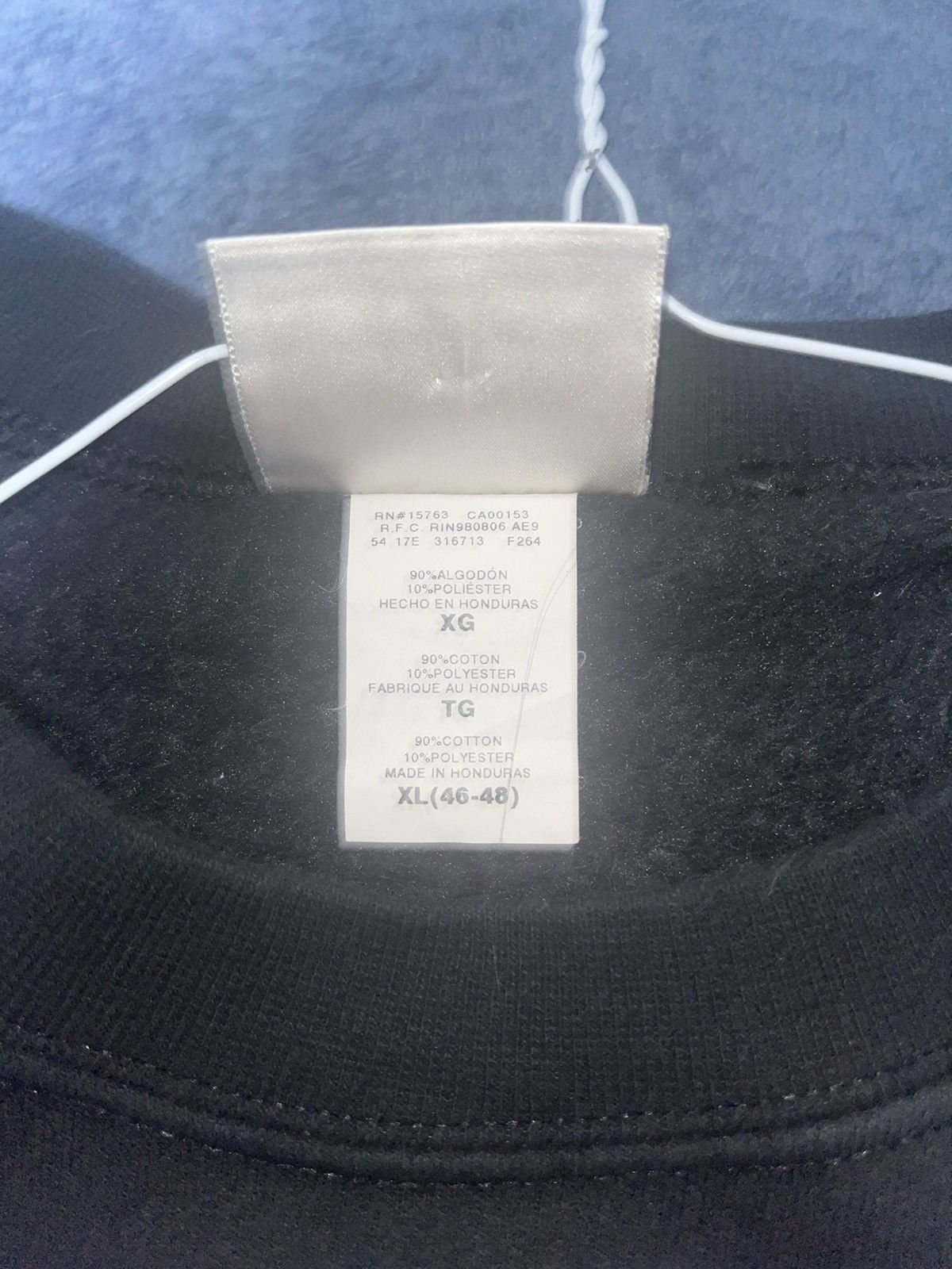 Hanes Vintage “Villager in Winter” Size US XL / EU 56 / 4 - 5 Thumbnail